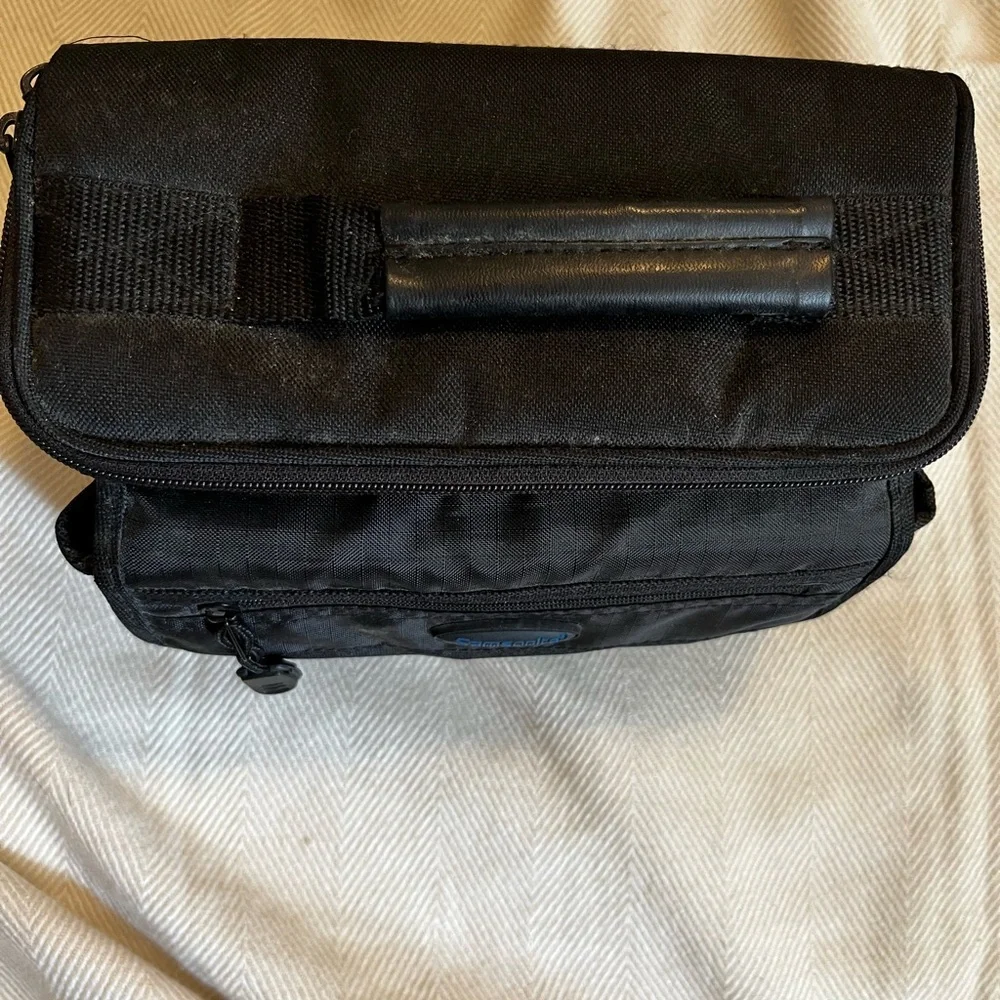 Samsonite Black Camera Case (no shoulder strap). Model #806